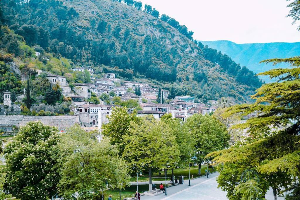 Magda Studio In Berat Center Eksteriør bilde